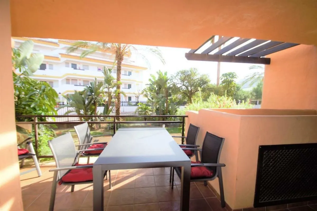 شقة مالقة  في Beach And Golf Paradise With Extra Comfort 0*,